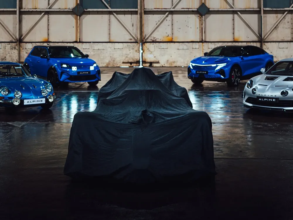 lgjOWs7Mo_2000x1500__1