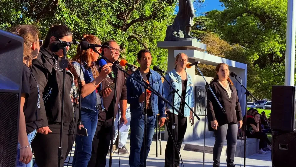 556858832_18288606973286482_6220345202979934760_n