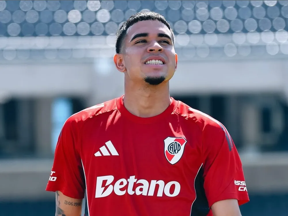 JwQkFoowJ_2000x1500__1