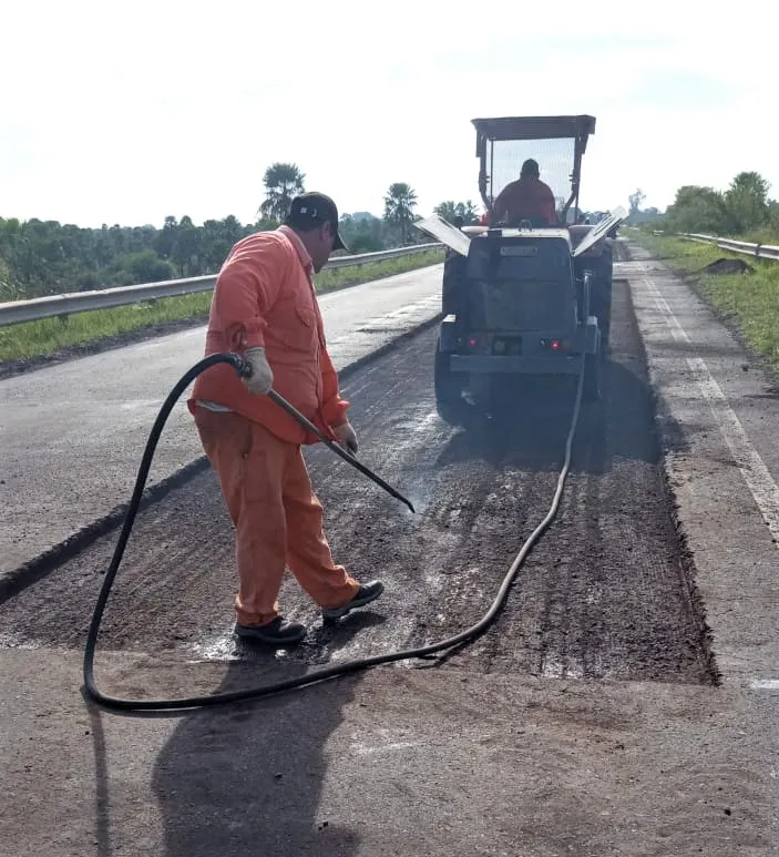 RN 11 - BACHEO Y REPAVIMENTACION ENTRE VERA Y RECONQUISTA (3)