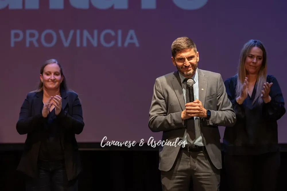 841da29f-9061-4aea-b219-7698454ca0f3