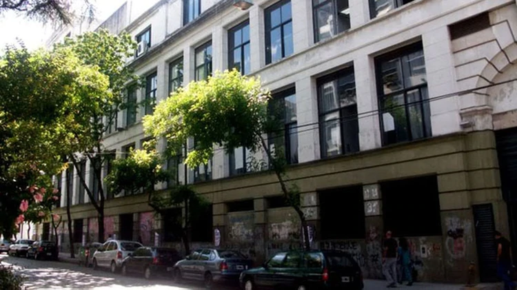 facultad de filosofia y letras