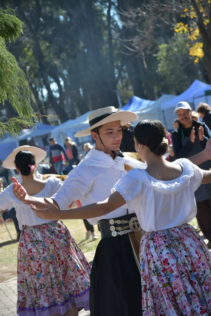 16e9a2a4-9cbc-4bf5-84a9-d8c65ee79c4e