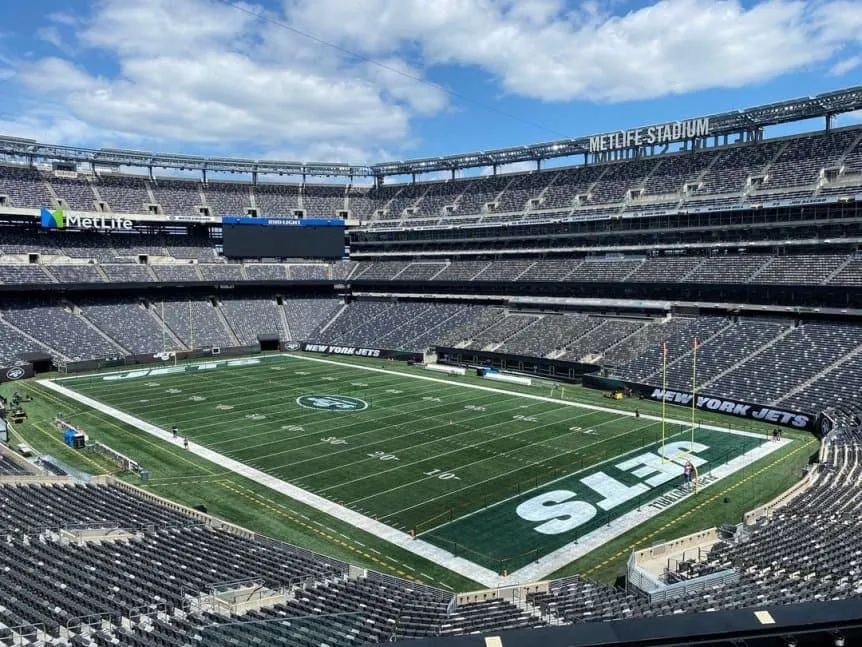 metlife-stadium_w862