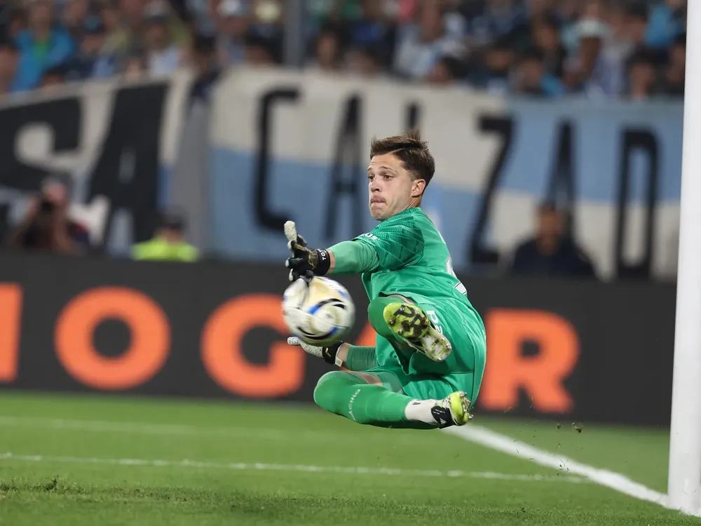 Ue9ICwmg8_2000x1500__1