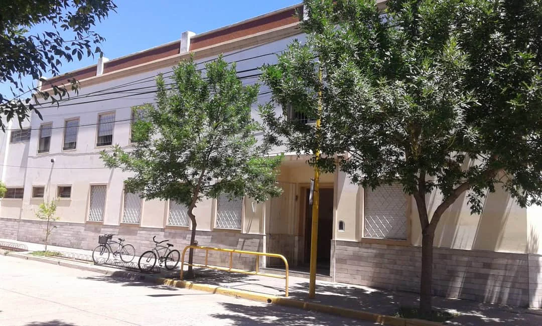 Firmat: convocan a una reunión para conocer dos profesorados