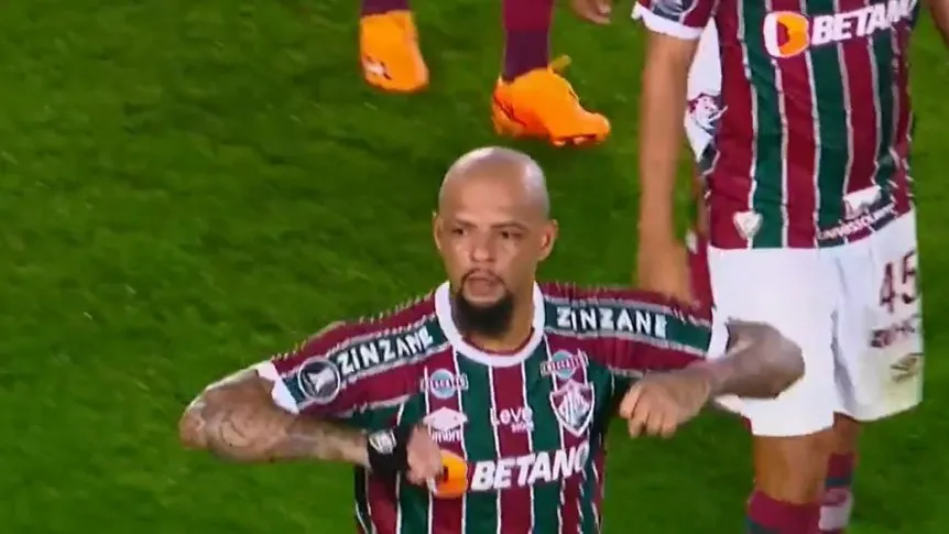 felipe-melo-y-su-gesto-de-la-gallinita_862x485