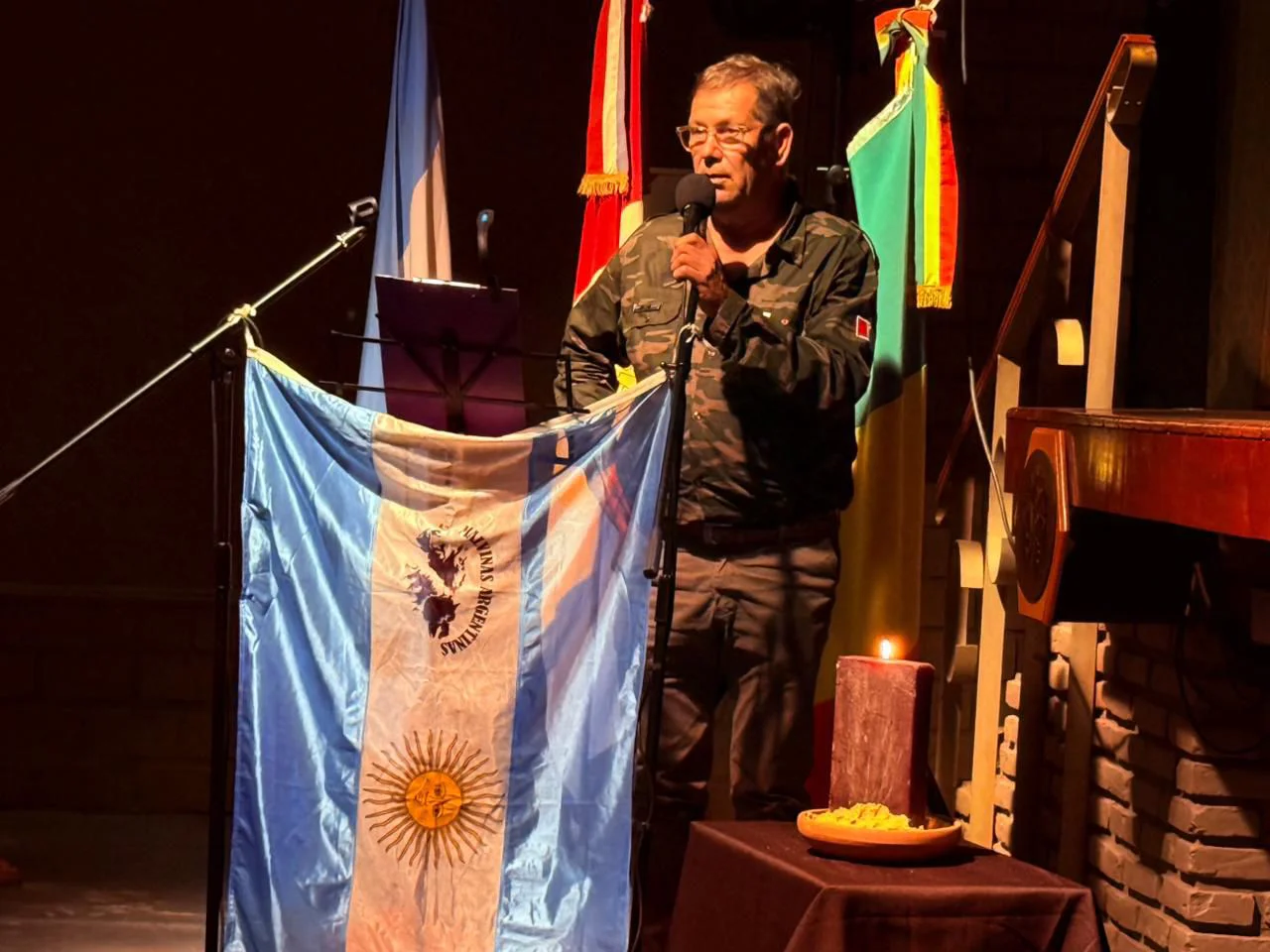 53e3af27-7b5d-4f12-89f3-556067700b34 (1)