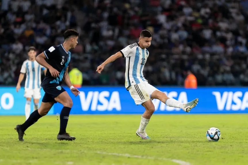 valentin-carboni_w862