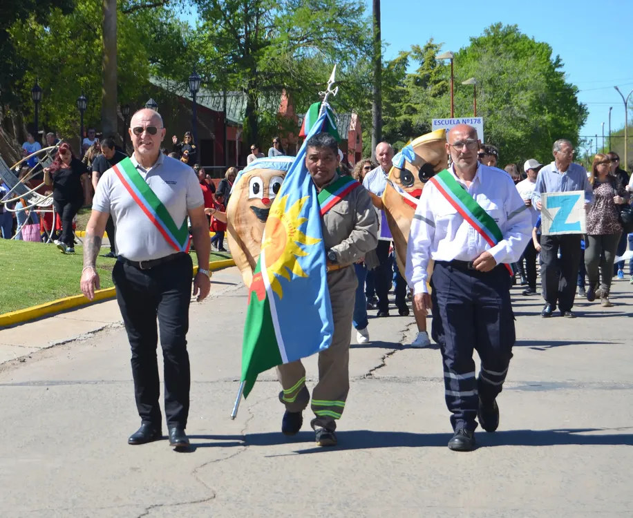 555761933_1253383633496402_8487790002654674856_n