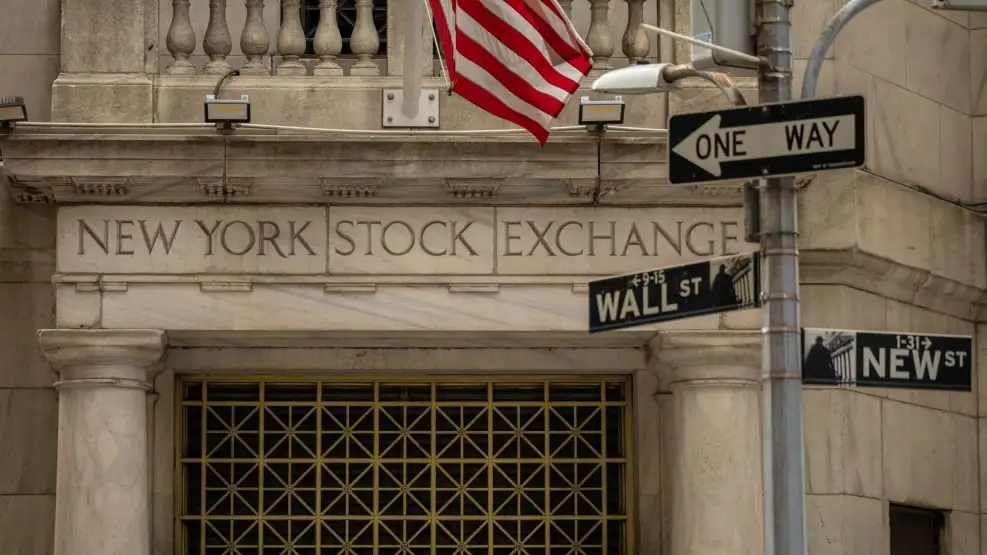 BC-operadores-macro-de-wall-street-se-encaminan-a-su-peor-ano-desde-pandemia-wm