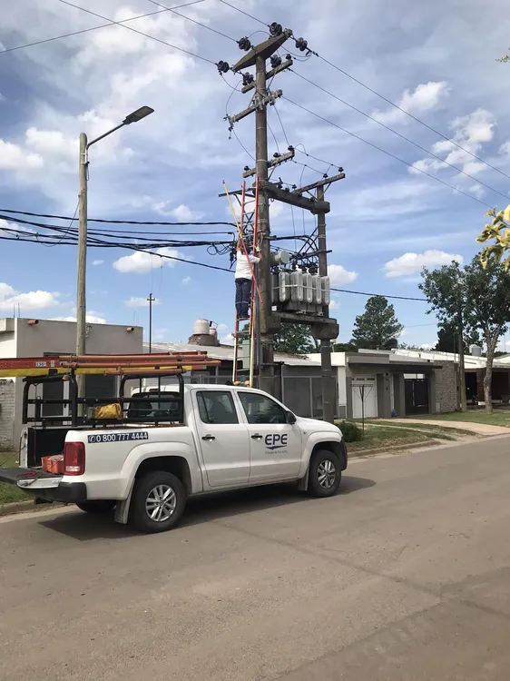 Firmat tendrá un corte de luz el martes por obras