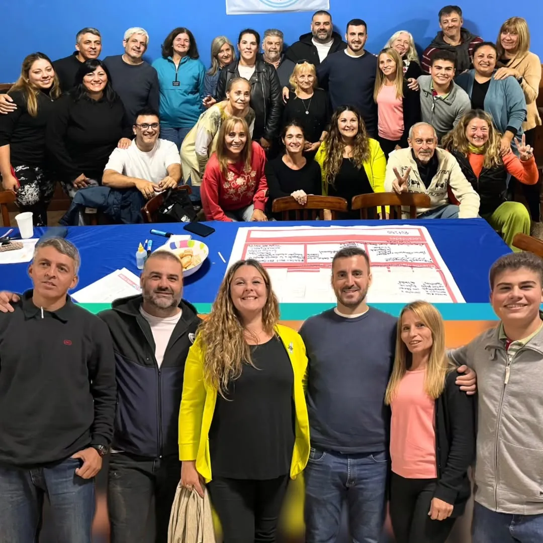 La reforma de la Constitución es de la gente- La Asamblea Constituyente de Rufino La reforma debe ser considerada como un logro colectivo, impulsado por las inquietudes y aspiraciones del pueblo de Rufino y d