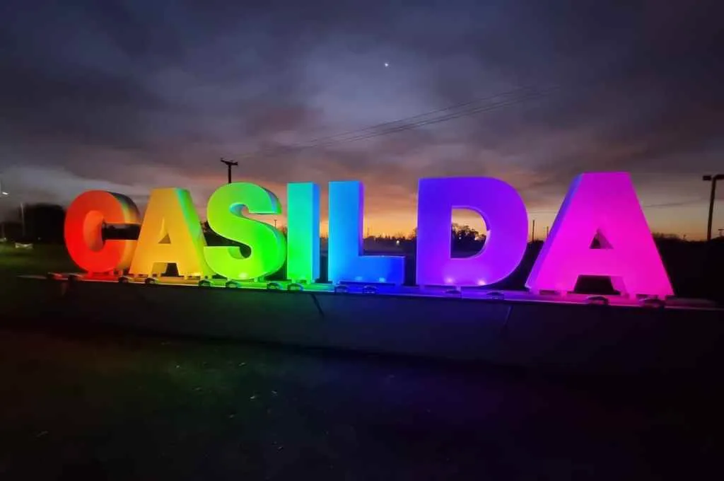 472319_casilda_cartel_iluminado_1024_x_680