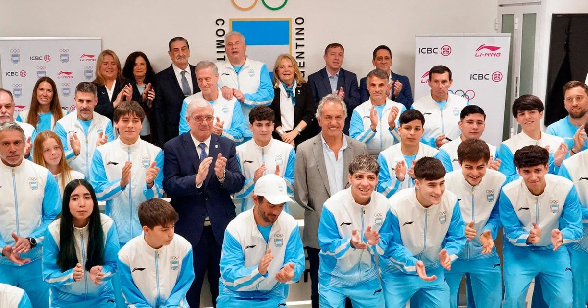 Argentina despidió a sus 42 atletas rumbo a Dakar 2026