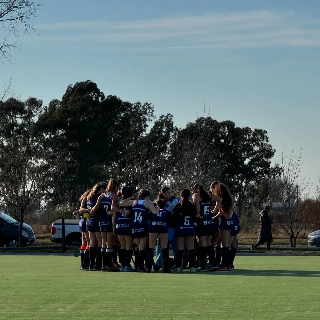 RESULTADOS FECHA 11 DAMAS - SÁBADO 27 DE JULIOSocial   Sportsman+ SUB 14 - 2-1 - (@coty_prada @agos.arro )= SUB 16 - 0-0 -- SUB 19 - 0-1 -= PRIMERA - 1-2 - (@josesnich )NOS TRAJIMOS 4 PUNTOS COMO CLUB   A segu