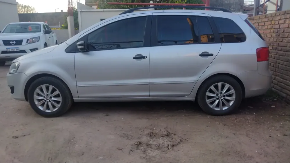 WhatsApp Image 2024-10-20 at 19.37.31