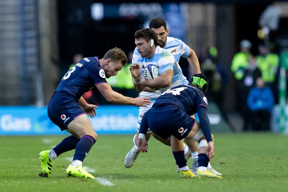 2025-11-16-NORTERUGBY-MATEO-CARRERAS-LOS-PUMAS-VS-ESCOCIA