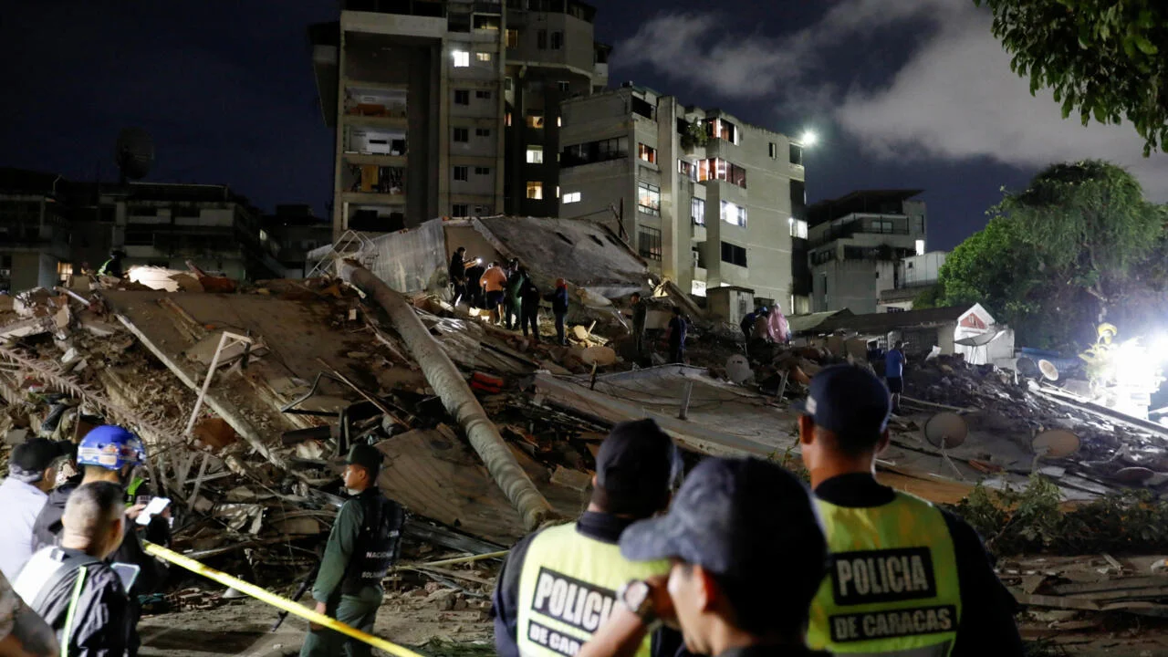 2026-06-25T020316Z-471487181-RC2P0MAEGMF0-RTRMADP-3-VENEZUELA-QUAKE