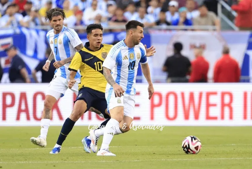 messi-kendry-paez_w862