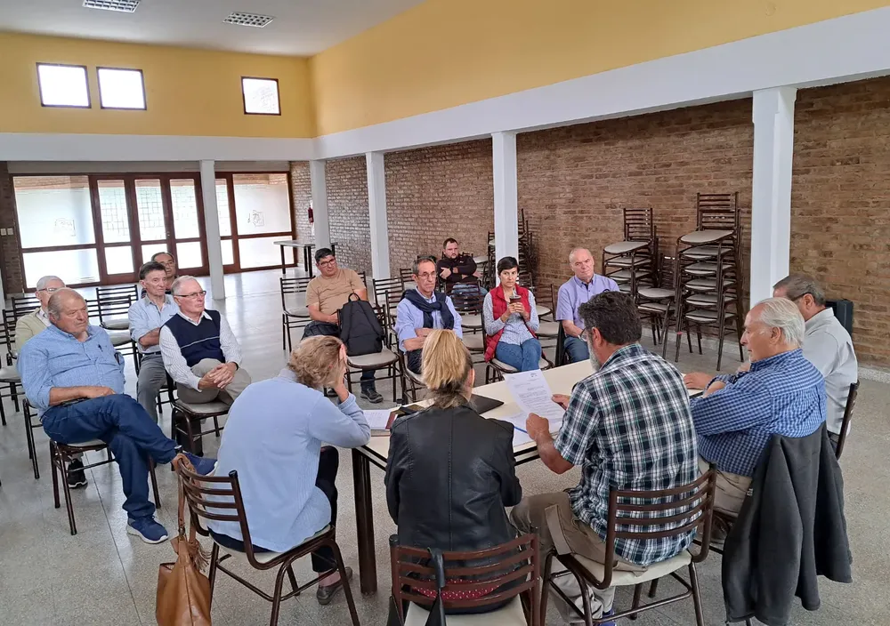 WhatsApp Image 2023-12-06 at 12.00.41