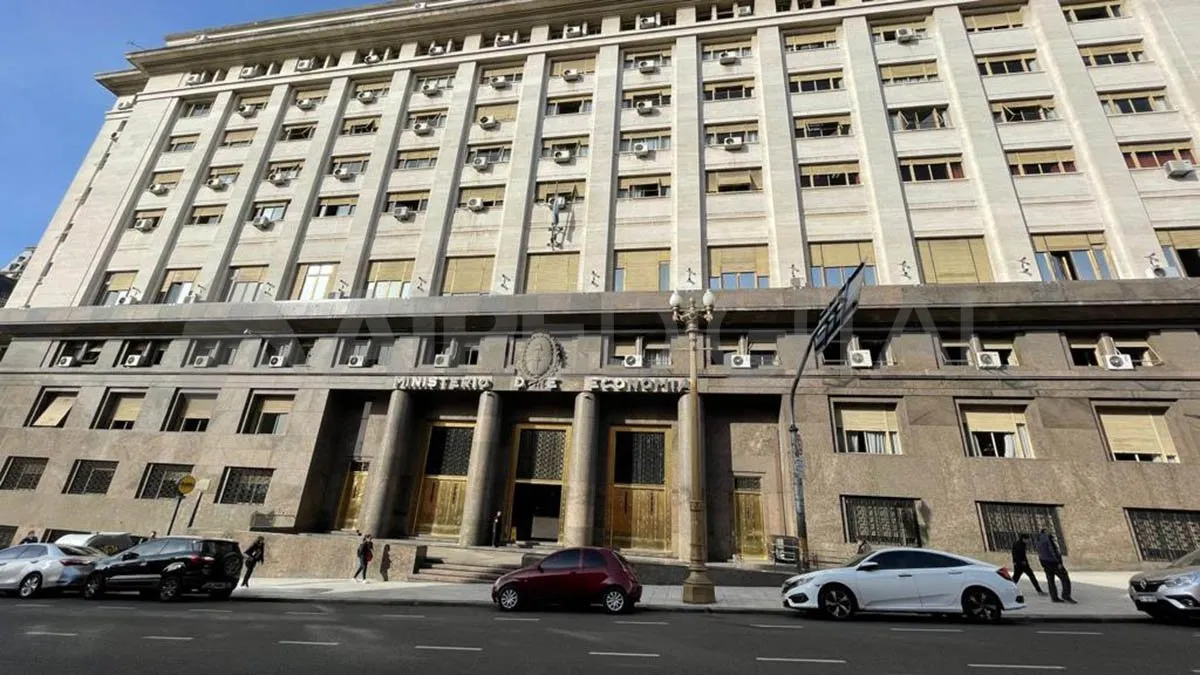 ministerio-economia-aire-1jpeg