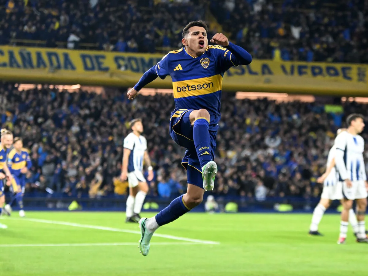 Boca remonta ante Talleres y alcanza la cima de la Anual