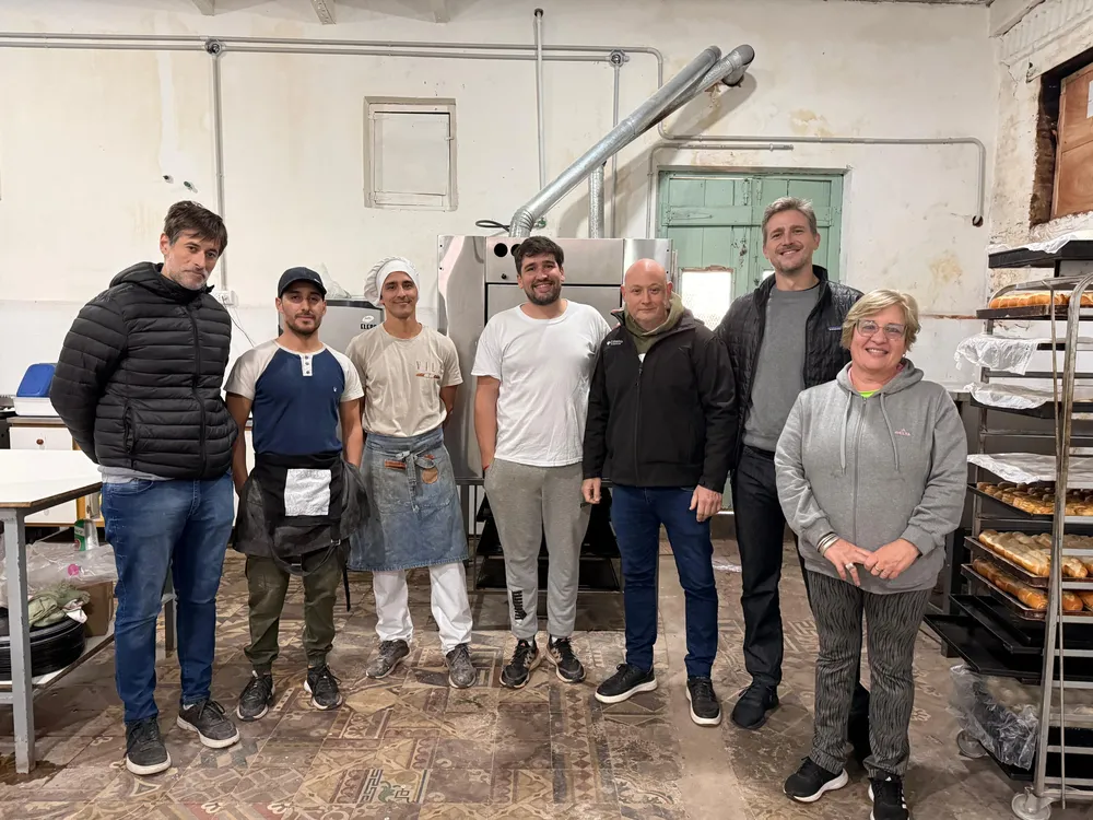 c692551d-d8fe-4ce5-b76b-34d99b5e1535