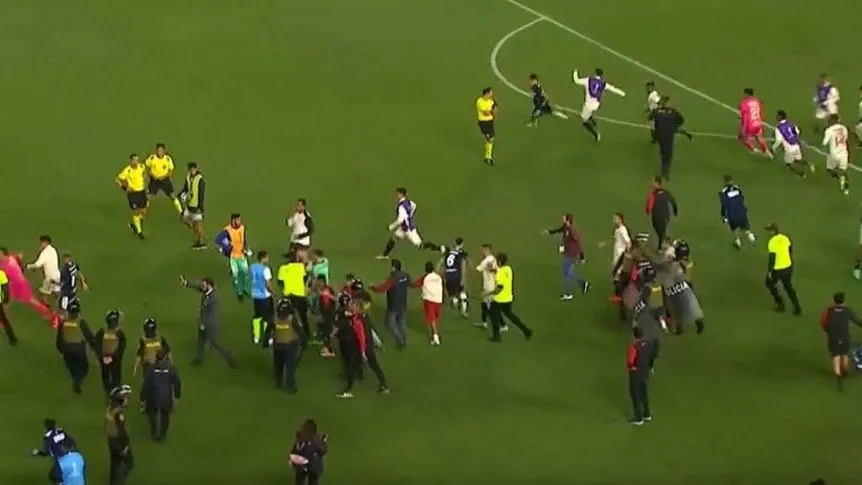 gimnasia-vs-universitario-incidentes_862x485