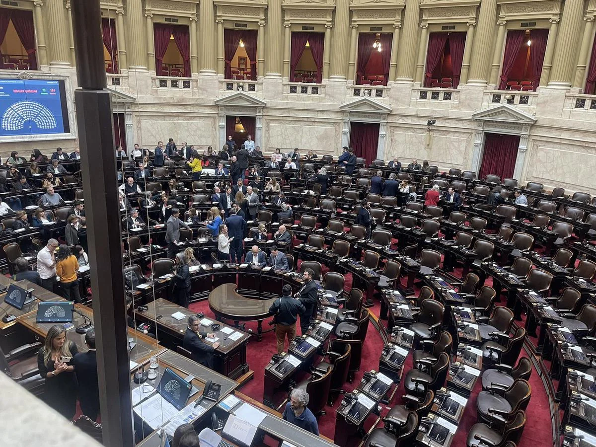Sin quórum, Diputados dejó sin tratar la derogación del DNU 70