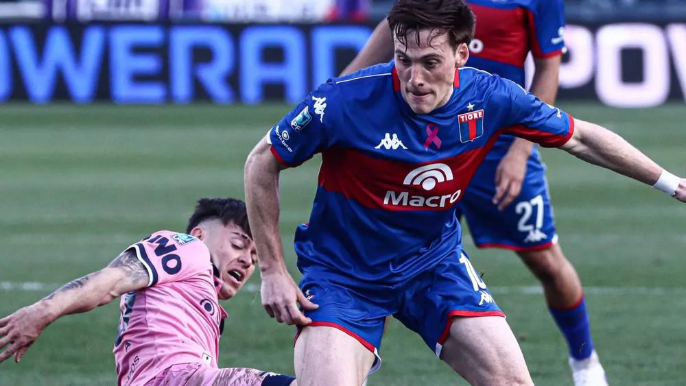 Tigre rescató un empate sobre el final ante Independiente Rivadavia