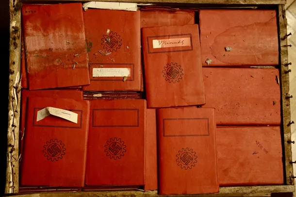 f2467497-8dbb-4888-9866-41fcf0f57259jpeg