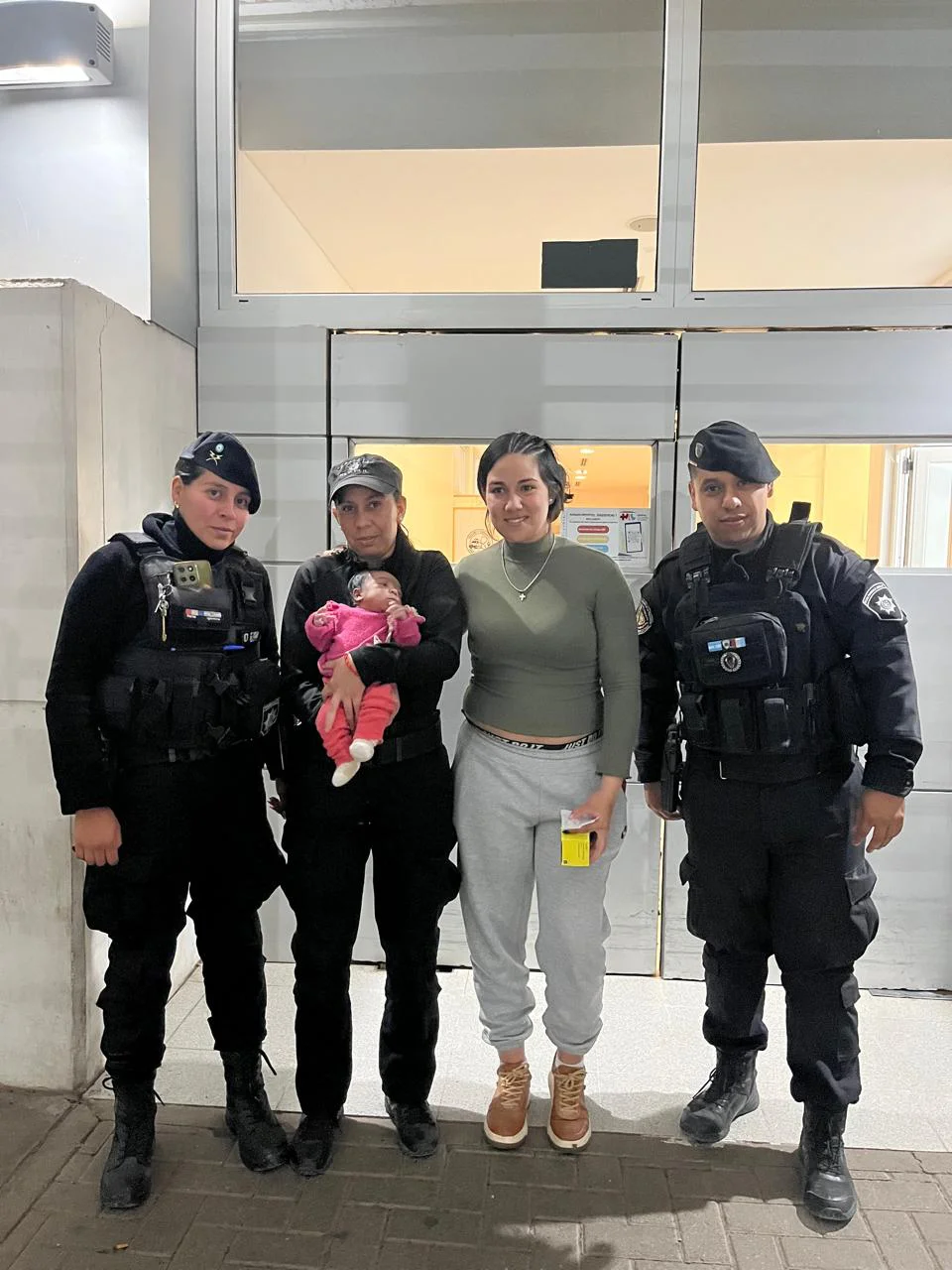 Asistieron a una recién nacida con dificultades respiratorias en Venado Tuerto