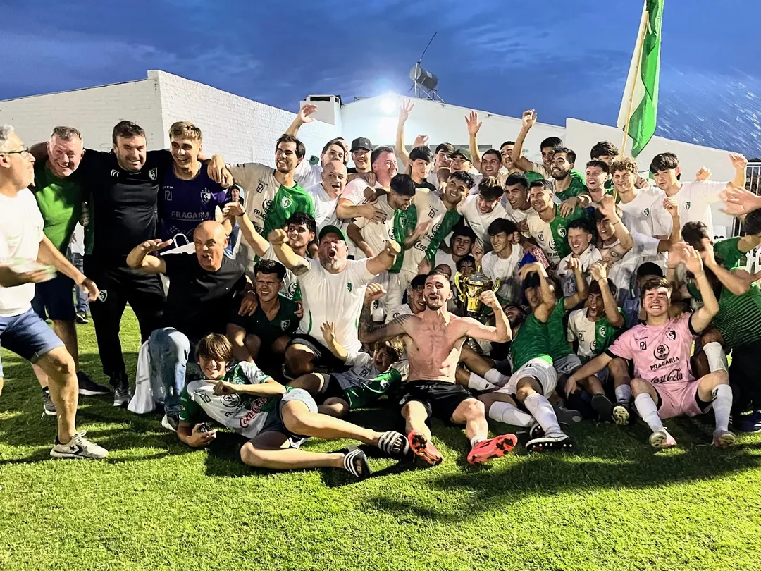 💚🤍 ¡FELICITACIONES STUDEBAKER DE VILLA CAÑÁS! 🏆 CAMPEÓN DE LA LIGA VENADENSE DE FÚTBOL ⚽Como