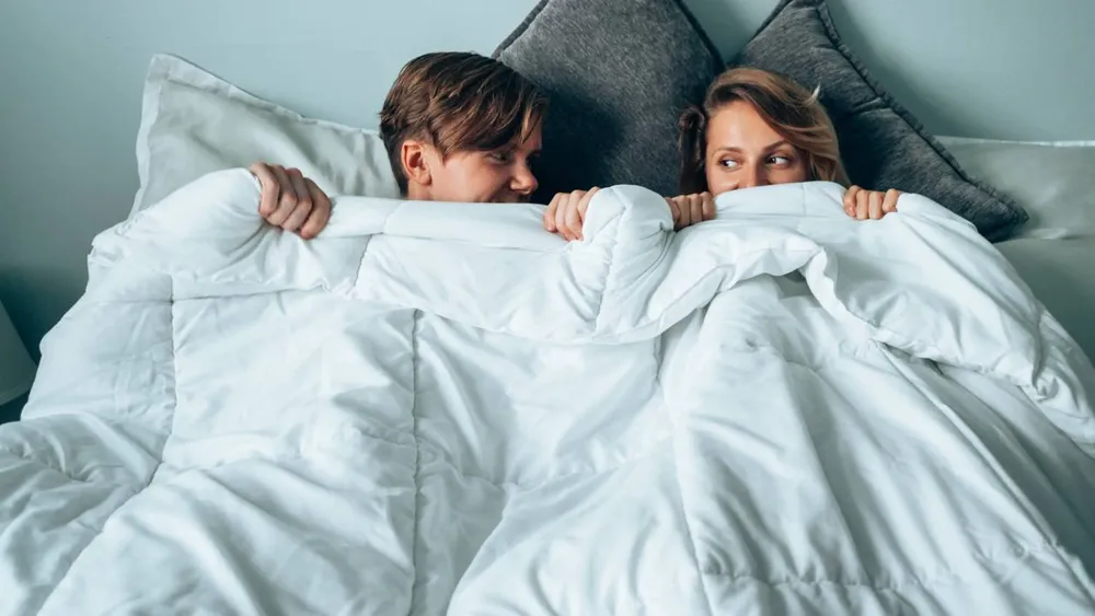cama-sexo-pareja-2661493