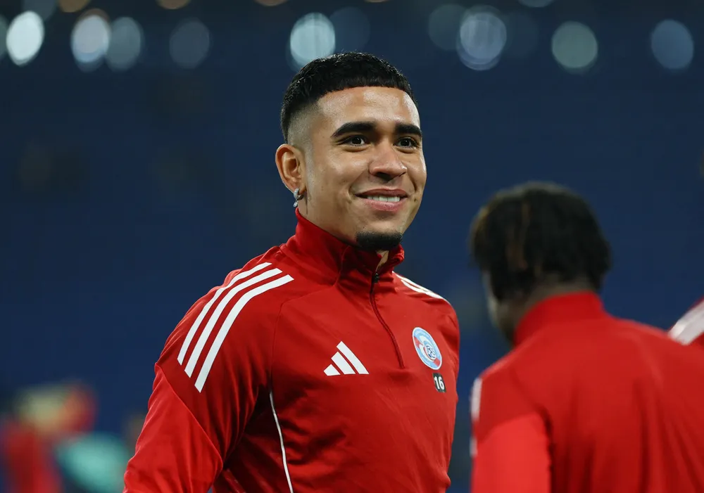 sorpresa-en-el-mercado-de-pases-river-plate-cerro-a-kendry-paez-la-promesa-de-ecuador-y-el-chelsea-1