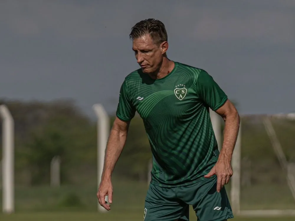 uW4i7xsKx_2000x1500__1