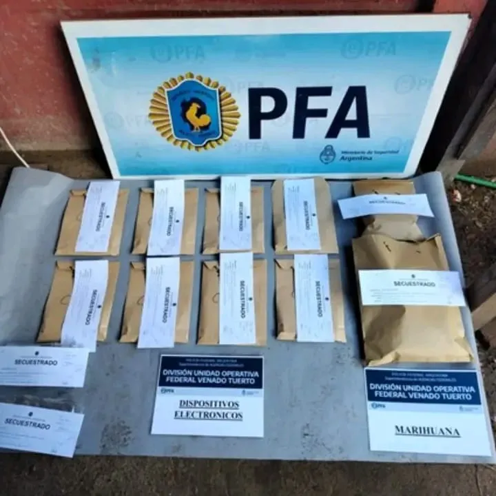 c06c6044-fe24-4671-8500-8e5122ce3af9