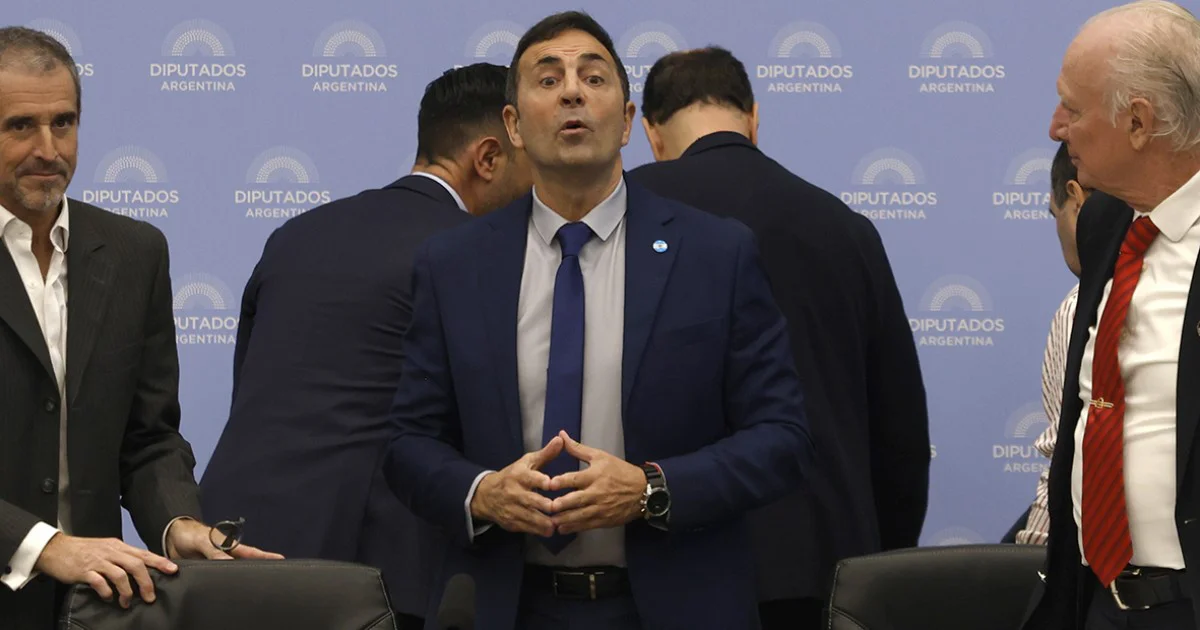 El empleo formal perdió 155 mil puestos en un año