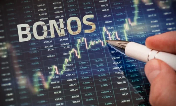 El riesgo país superó los 700 puntos y cayeron los bonos