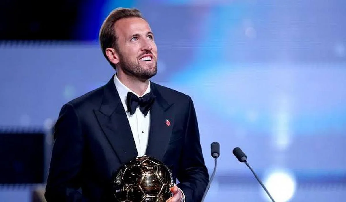 Kane ganó el Balón de Oro con 28 puntos de ventaja