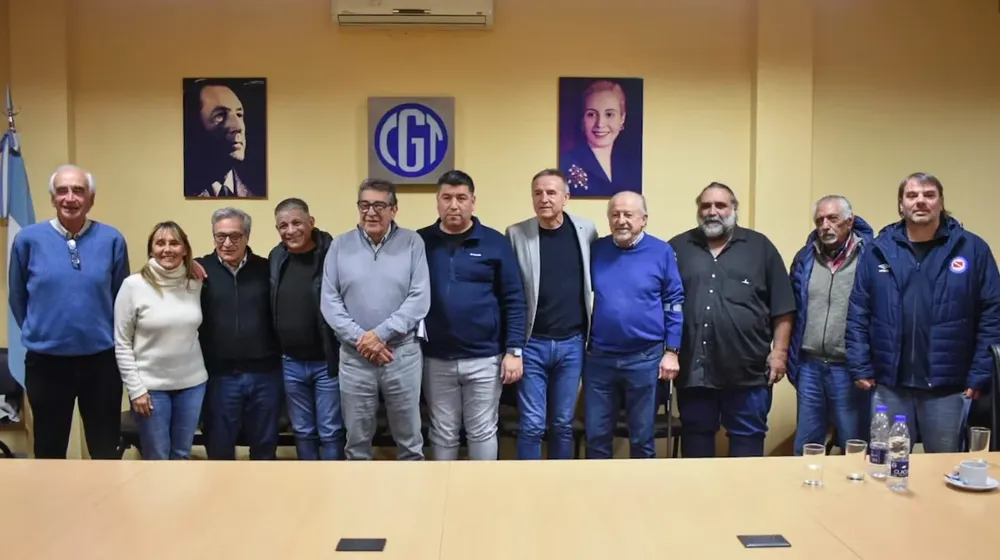 tras-la-reunion-con-las-dos-cta-en-la-que-las-tres-centrales-obreras-acordaron-un-plan-de-lucha-unificado-el-consejo-directivo-de-la-cgt-se-encamina-a-anunciar-este-jueves-medidas-de-fuerza-escalonadas-para-el-segu