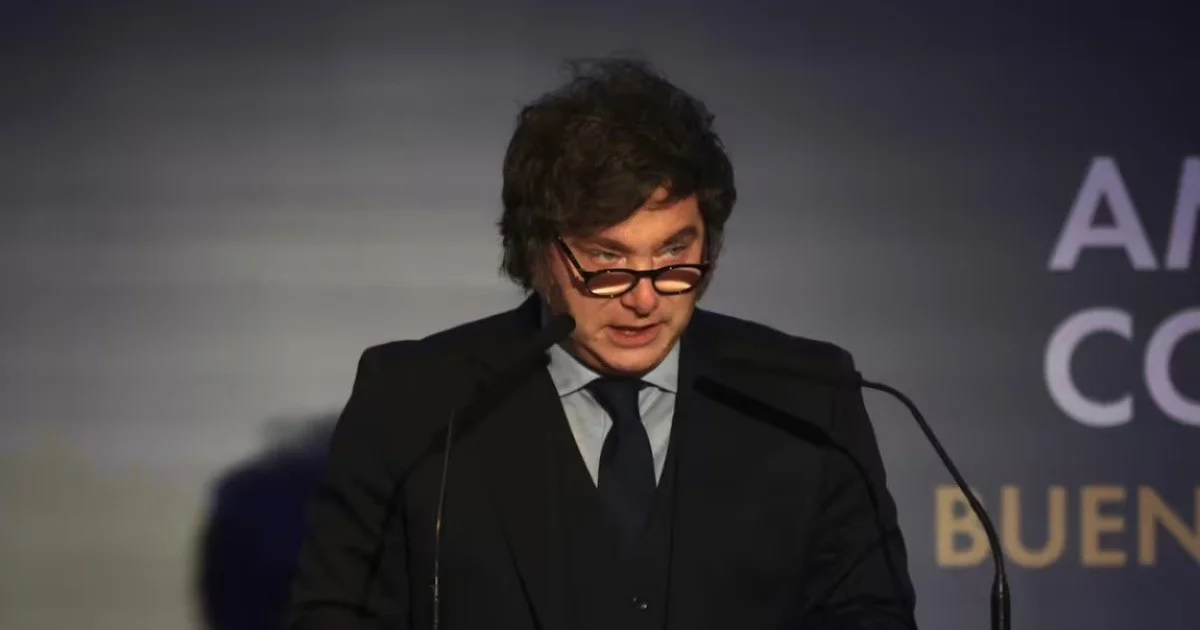 Milei reclamó controles sobre fondos sociales y Uhrig negó irregularidades