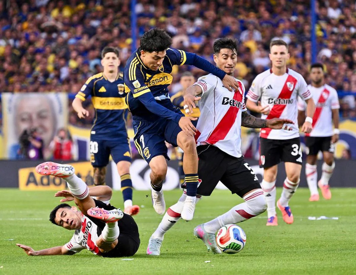 Boca y River jugarán el superclásico el 1° de noviembre